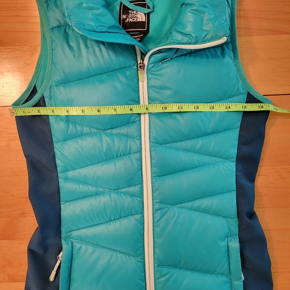 The North Face Puffer Vest  Women's  XS - Picture 5 of 15